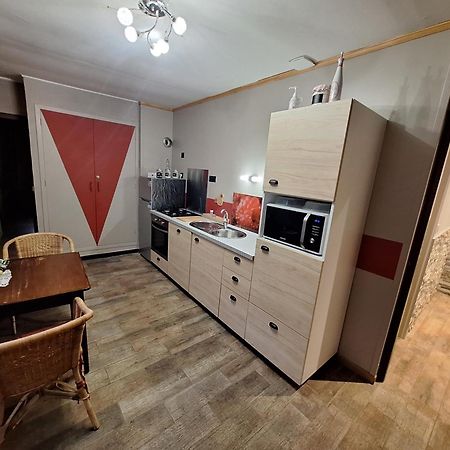 Gite De La Souris Verte Molamboz Екстериор снимка